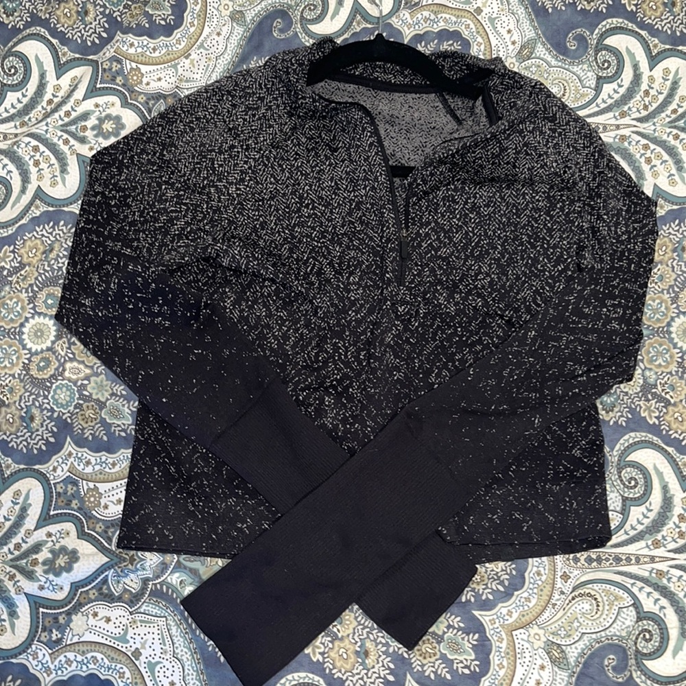 Lululemon rest less cropped half zip